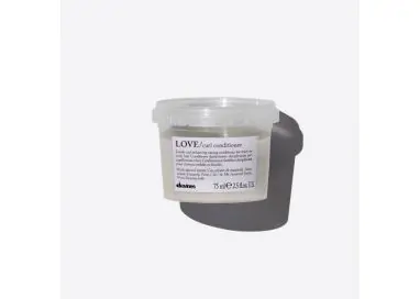 Davines LOVE Curl Conditioner-balsamo capelli ricci