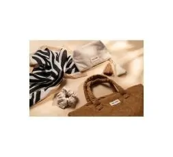 Milk Shake Sun&More kit solari con gadget omaggio 4pz Milk Shake Sun&More kit solari con gadget omaggio