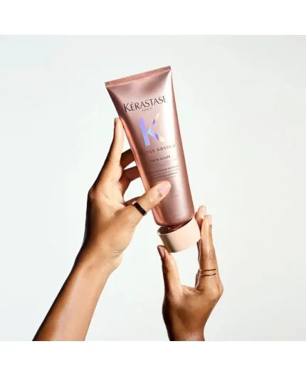 Kérastase Gloss Absolu Insta Glaze 250 ml Balsamo Anticrespo Illuminante Kérastase Gloss Absolu Insta Glaze 250 ml Balsamo Anticrespo Illuminante